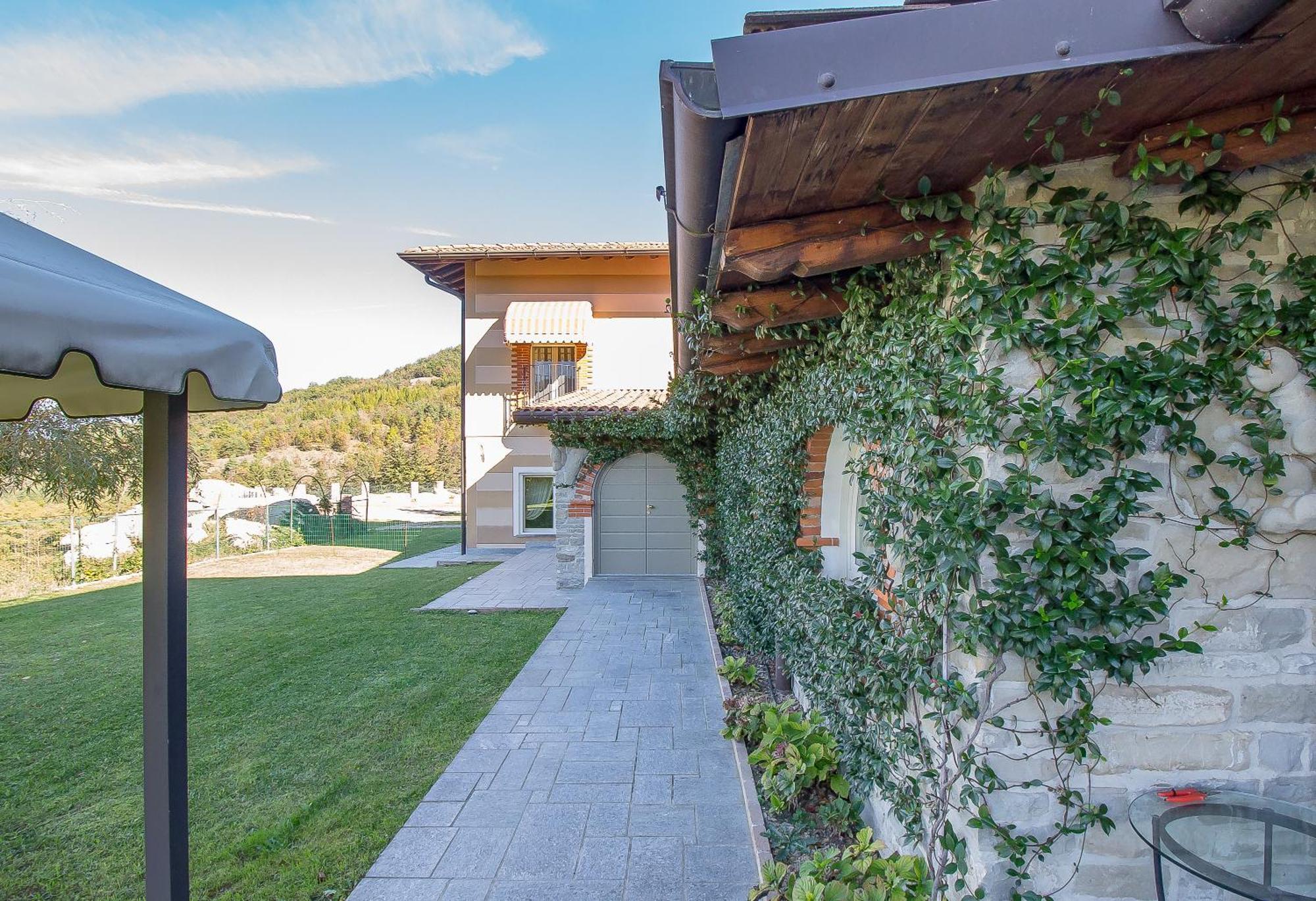 Castelletto Soprano Tenuta Pian D'Attesio - Agriturismo מראה חיצוני תמונה