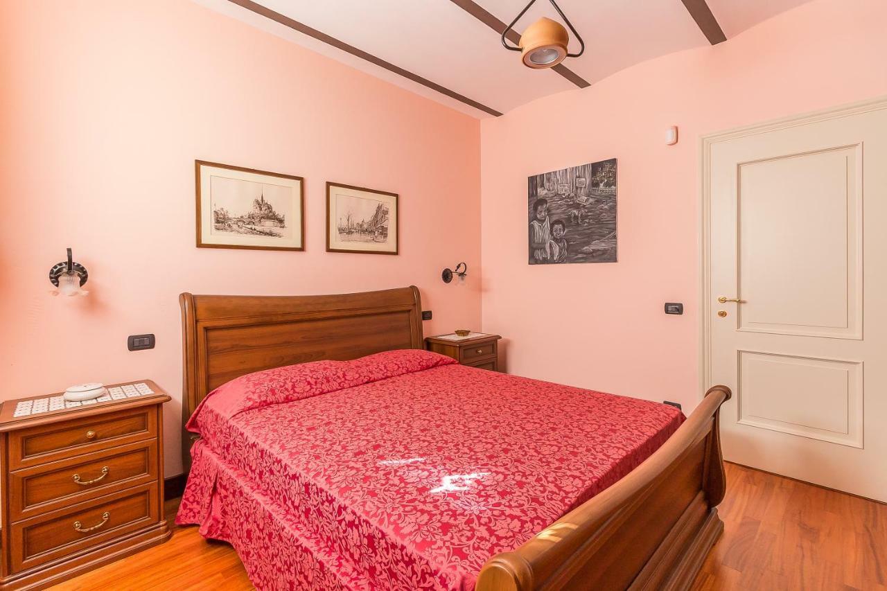 Castelletto Soprano Tenuta Pian D'Attesio - Agriturismo מראה חיצוני תמונה