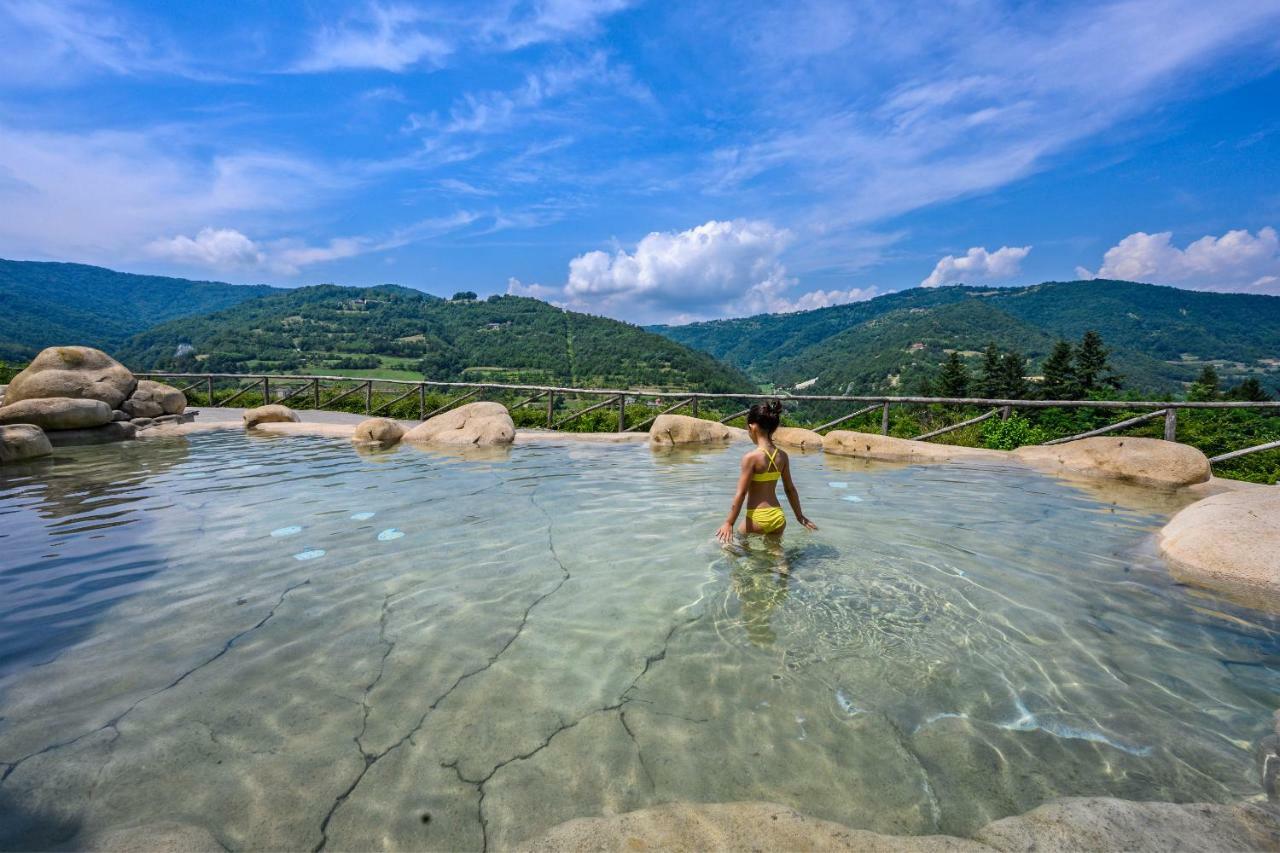 Castelletto Soprano Tenuta Pian D'Attesio - Agriturismo מראה חיצוני תמונה