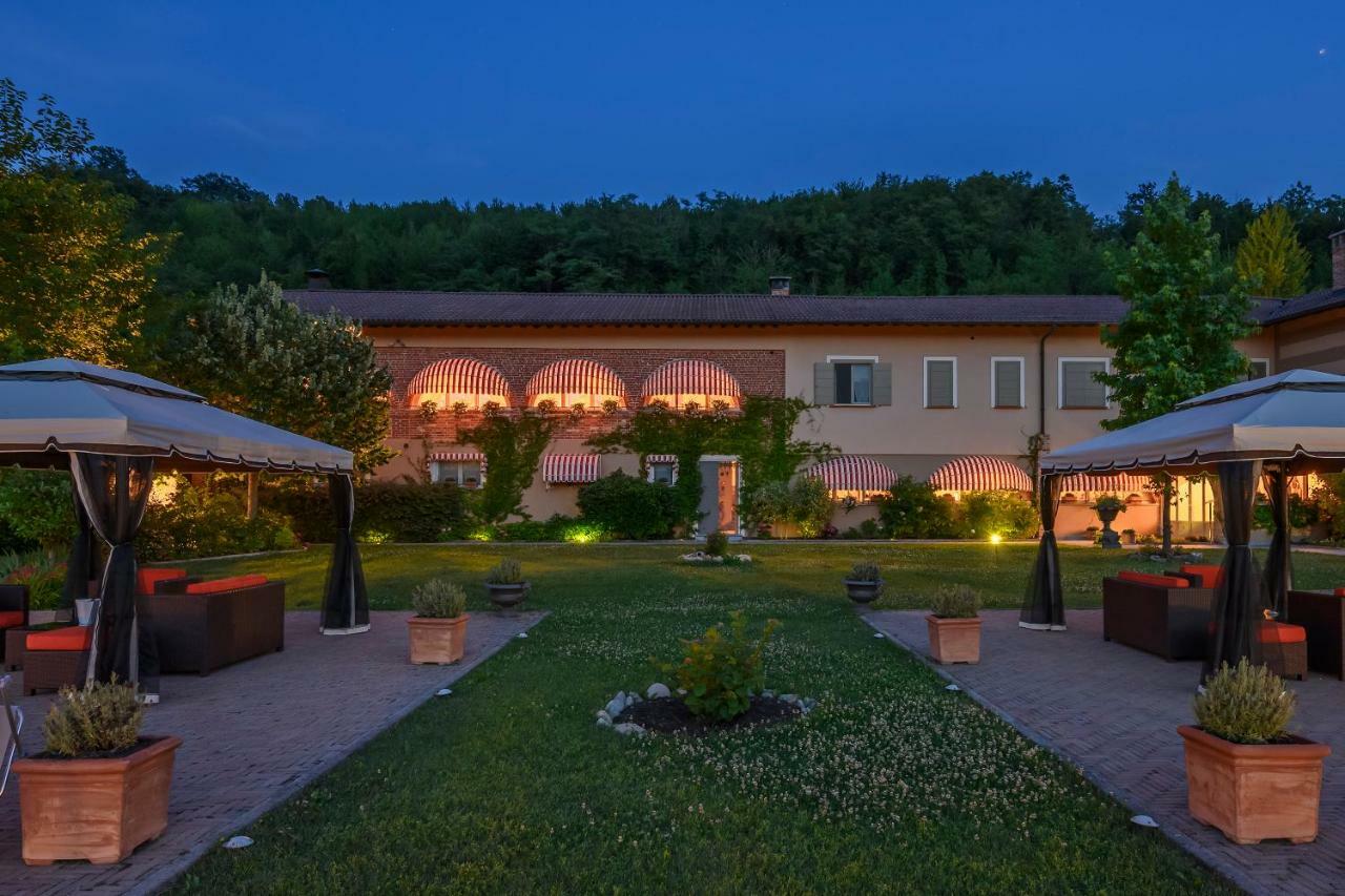 Castelletto Soprano Tenuta Pian D'Attesio - Agriturismo מראה חיצוני תמונה
