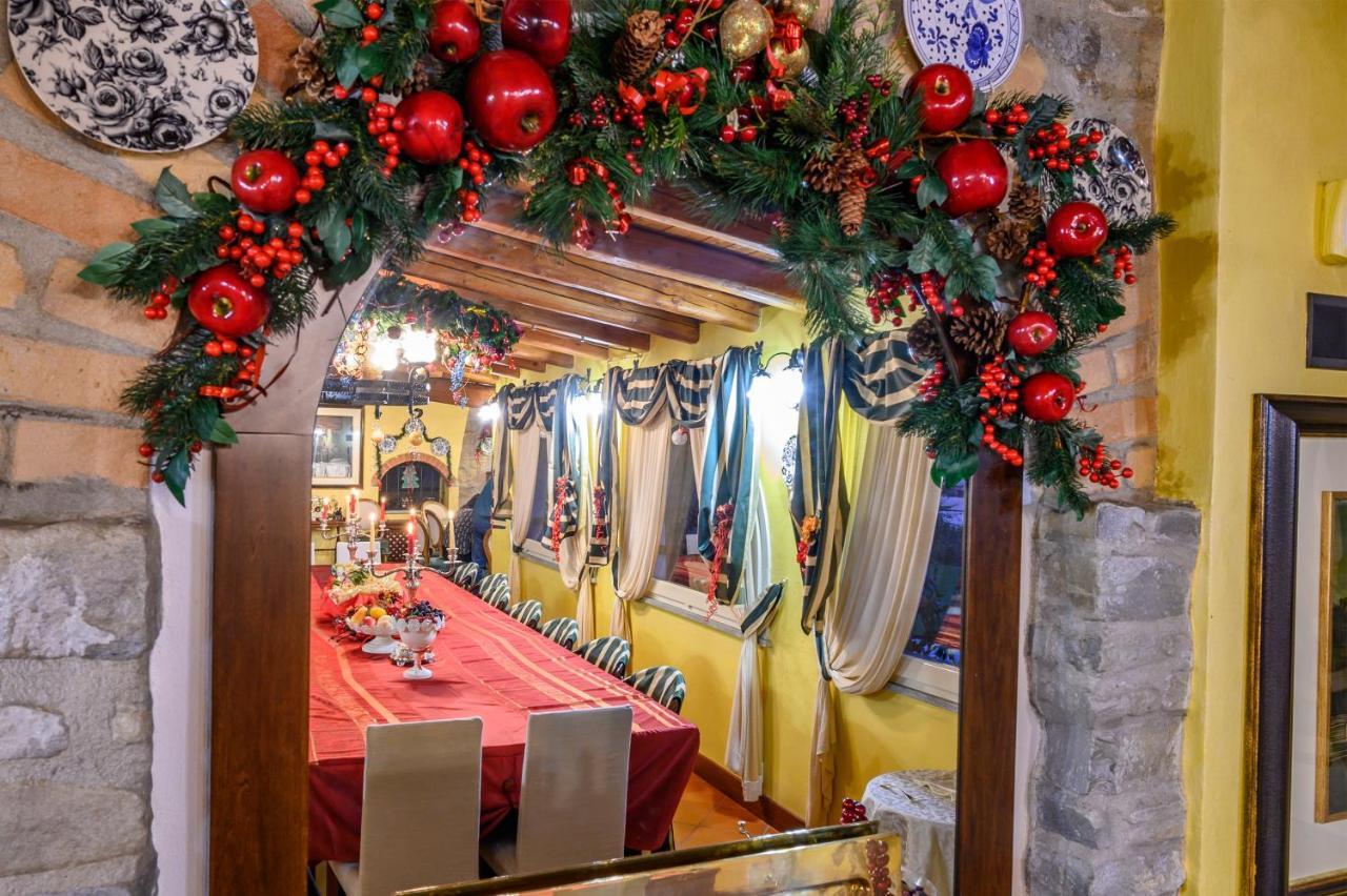Castelletto Soprano Tenuta Pian D'Attesio - Agriturismo מראה חיצוני תמונה